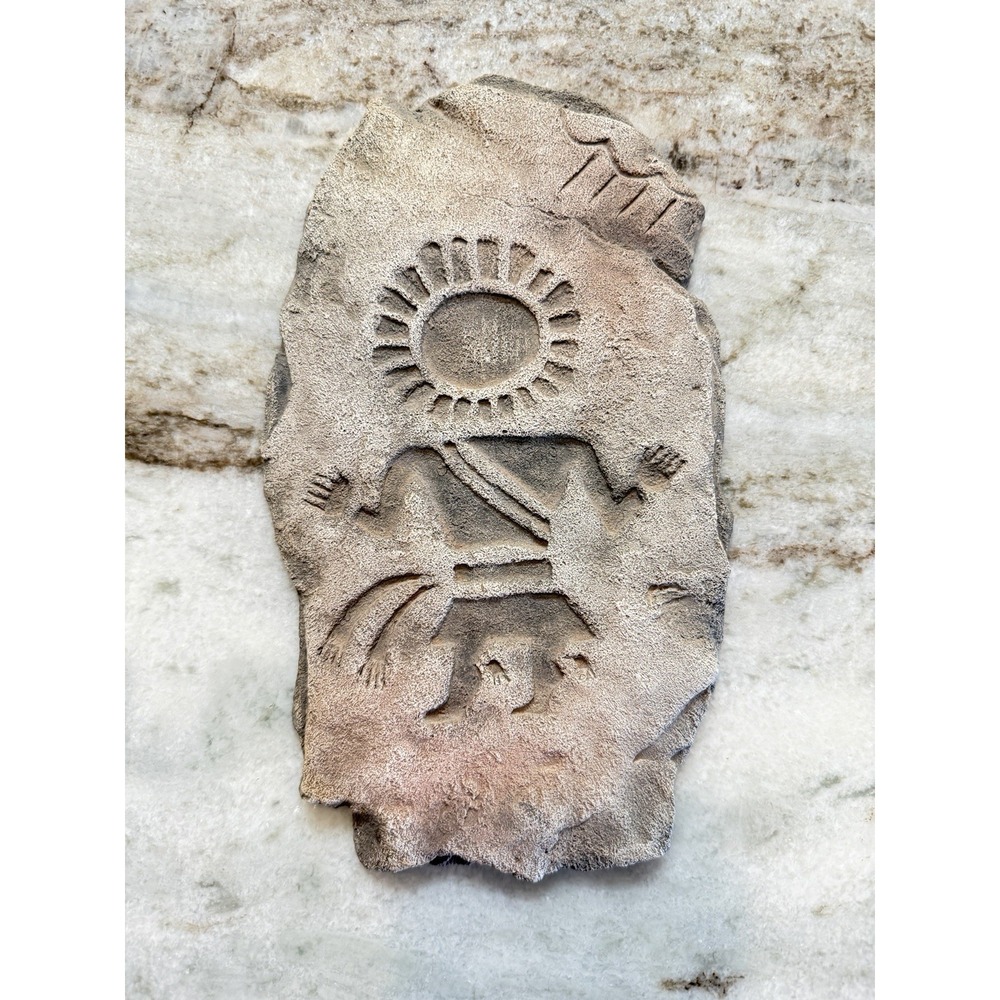 Vintage 1993 John Running FRAGS Petroglyph Wall Plaque Jondu Designs 9"